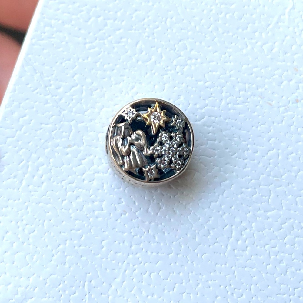 Pandora Celestial Wonders Charm